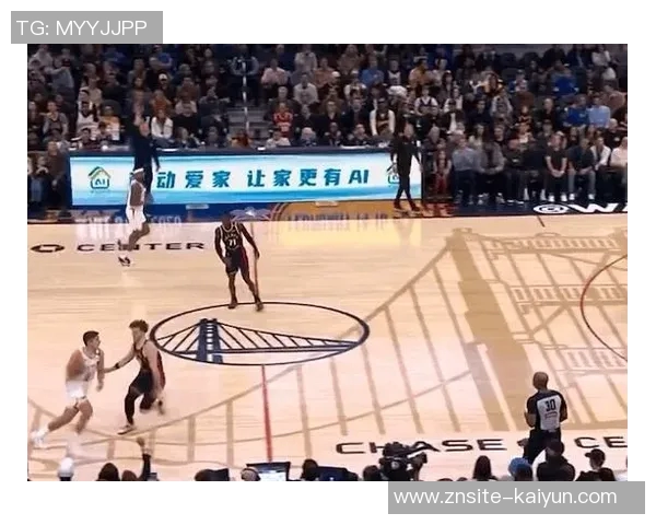 哈克斯空切接球一气呵成单臂隔扣文班亚马震撼全场 哈克斯空切接球一气呵成单臂隔扣文班亚马震撼全场